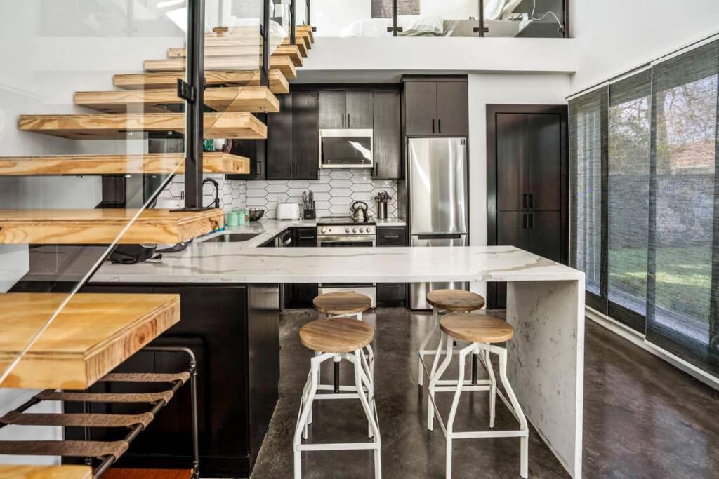 Quantum Tiny Loft At East End Revitalized Houston Dış mekan fotoğraf