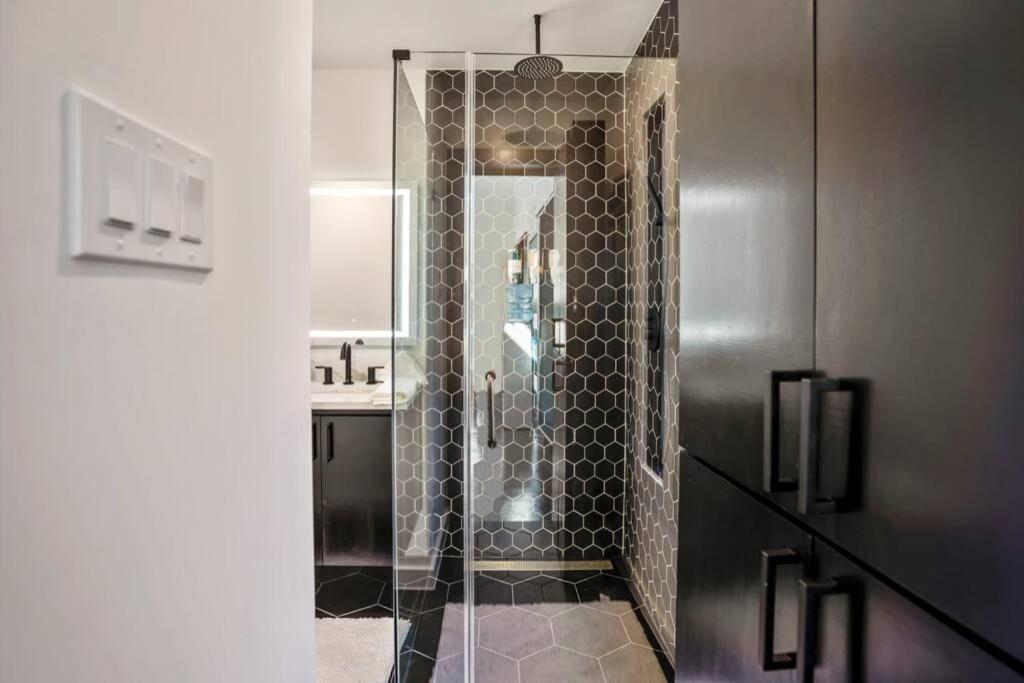 Quantum Tiny Loft At East End Revitalized Houston Dış mekan fotoğraf